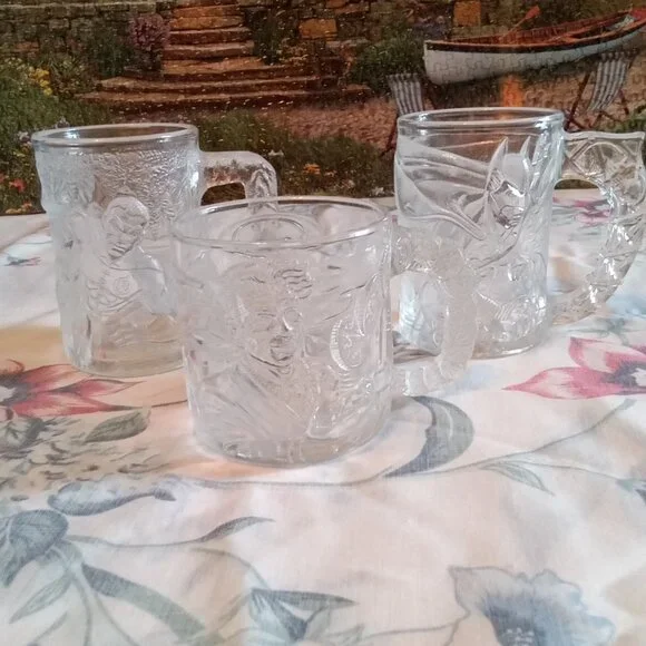 Set of 3 Vintage 'Batman Forever' Mc Donalds Mugs - Picture 1 of 10